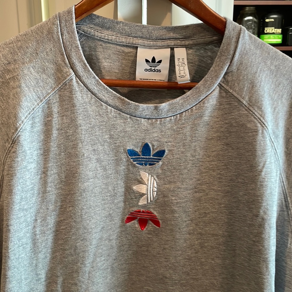 Adidas Tshirt
